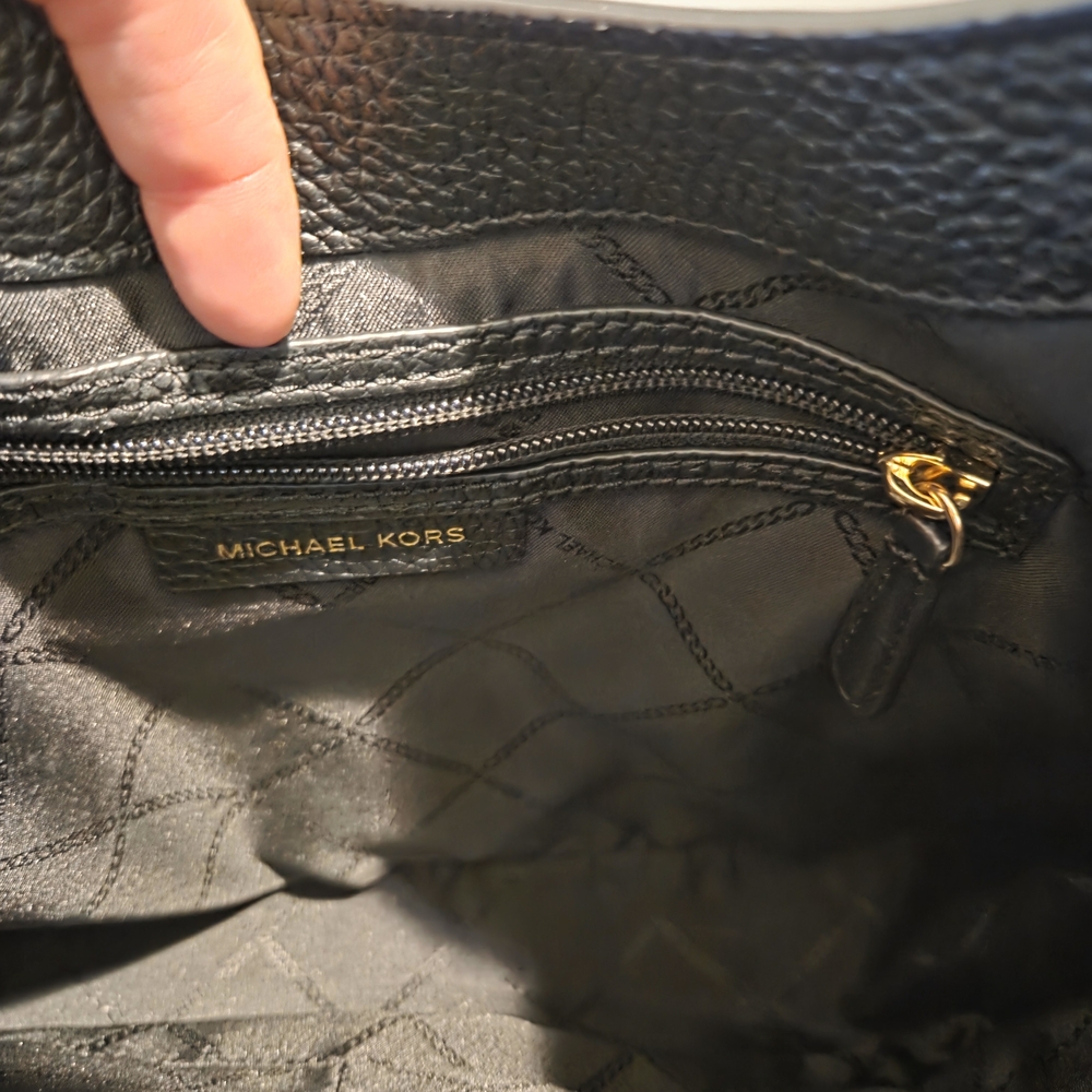 Michael Kors Black Leather Shoulder Bag with Gold Buckle - Picture 6 of 6